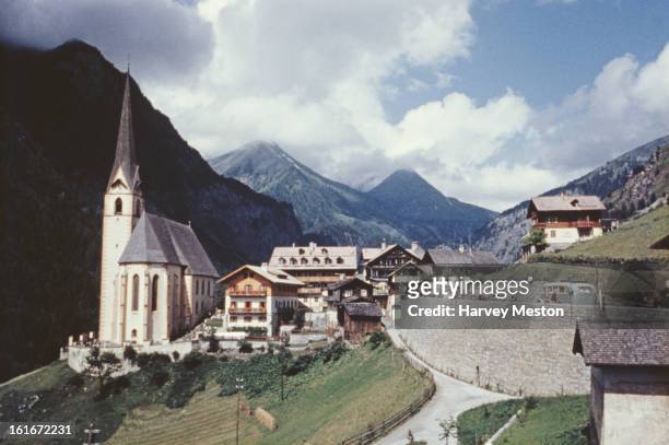 St Vincent Church in Heiligenblut am Großglockner in Carinthia, Austria, circa 1960.