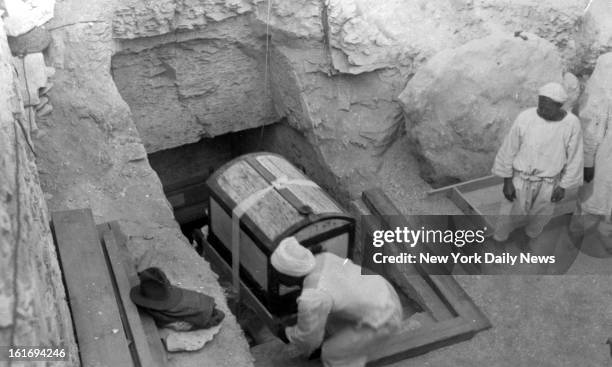 King Tut - Worldwide interest has been aroused in the discovery and now the removal of ancient treasures valued at $15 000 from the tomb of King...