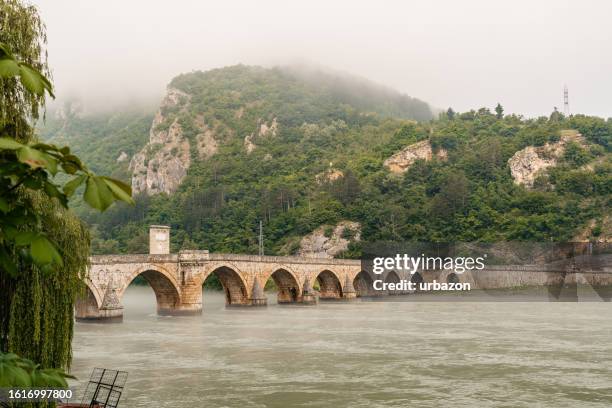 old bridge over drina river in visegrad - she rocks awards stock pictures, royalty-free photos & images