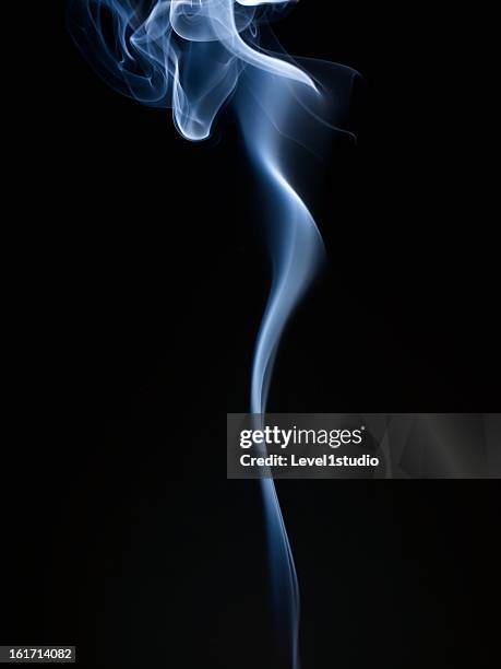 smoke - wispy stock-fotos und bilder