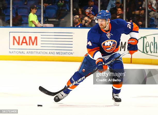 Brad Boyes of the New York Islanders in action against the Buffalo Sabres during their game at Nassau Veterans Memorial Coliseum on February 9, 2013...