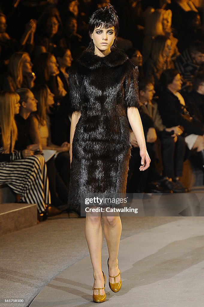 Marc Jacobs - Runway RTW - Fall 2013 - New York Fashion Week