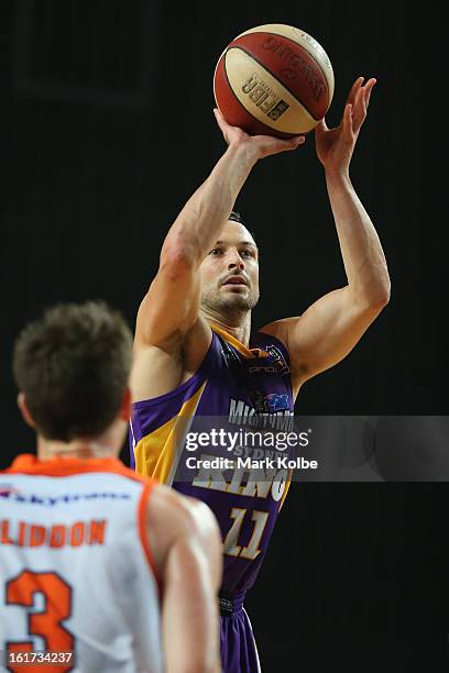 Aaron Bruce of the Kings shoots during the round 19 NBL match between the Sydney Kings and the Cairns Taipans at Sydney Entertainment Centre on...