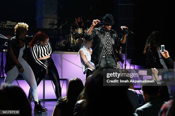 Recording artist Ne-Yo performs onstage at Power 106's Valentine's Day concert at Nokia Theatre L.A. Live on February 14, 2013 in Los Angeles,...