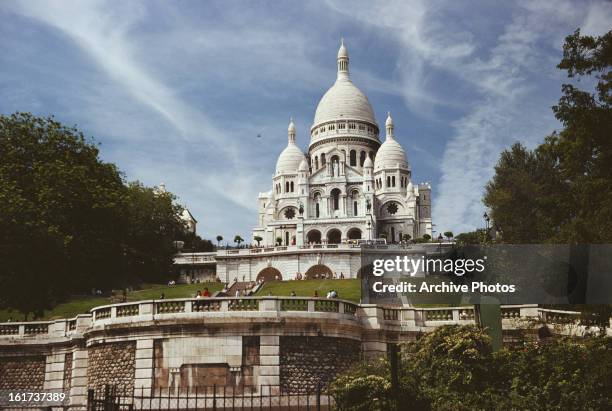 The Sacré-Coeur Basilica in Montmartre, Paris, France, circa 1960.