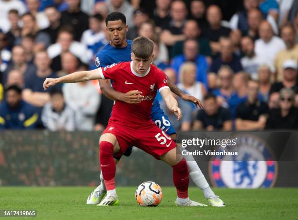 Levi Colwill of Chelsea and Ben Doak of Liverpool during the Premier League match between Chelsea FC and Liverpool FC at Stamford Bridge on August...