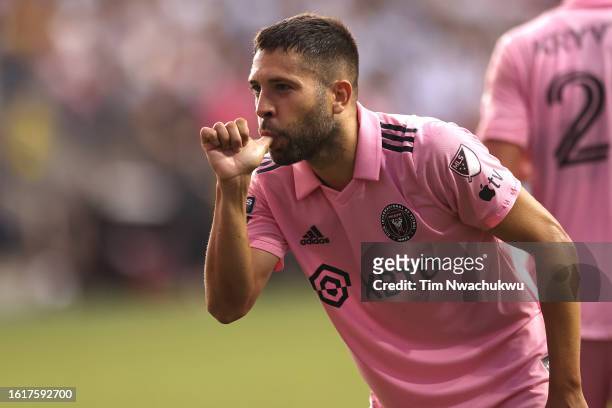 Jordi Alba of Inter Miami CF celebrates after scoring a goal in the first half during the Leagues Cup 2023 semifinals match between Inter Miami CF...