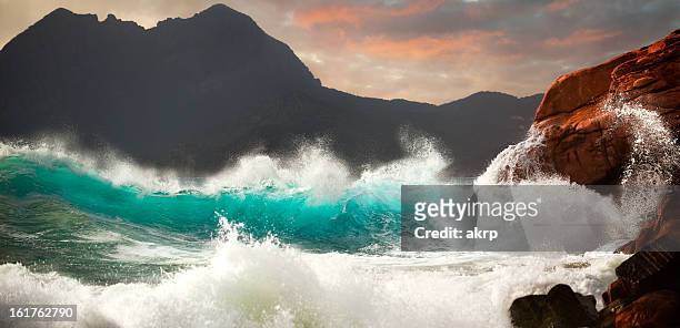 huge storm surf - large rock stock pictures, royalty-free photos & images
