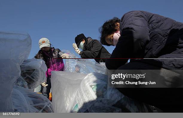 North Korean defectors, now living in South Korea, prepare to release balloons carrying propaganda leaflets denouncing North Korea's nuclear test at...