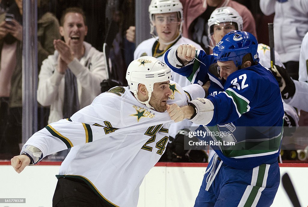 Dallas Stars v Vancouver Canucks