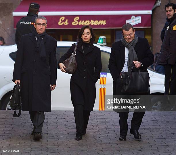 Diego Torres , former partner of Spain's Duke of Palma, and his wife Ana Maria Tejeiro and their lawyer Manuel Gonzalez Peetres arrive at the...
