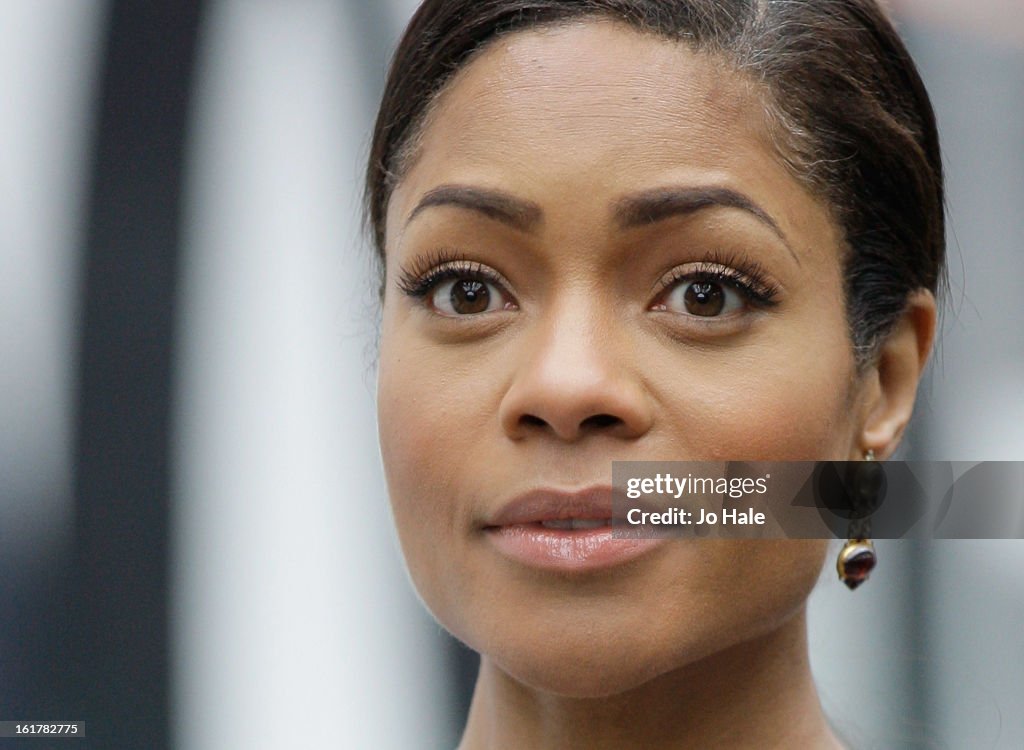 Naomie Harris Unveils Skyfall Train