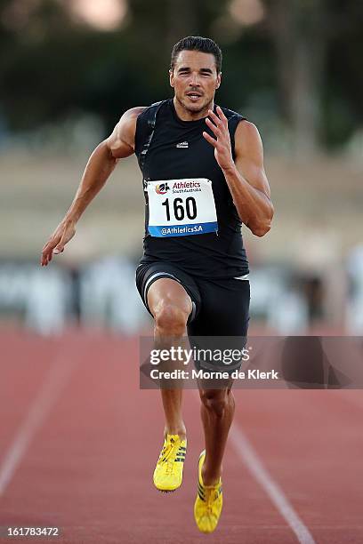 Josh Ross of Victoria competes in the mens 100 metre open during the Adelaide Track Classic at Santos Stadium on February 16, 2013 in Adelaide,...