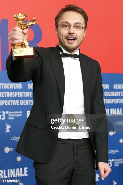 Director Calin Peter Netzer with the Golden Bear at the Award Winners Press Conference during the 63rd Berlinale International Film Festival at Grand...