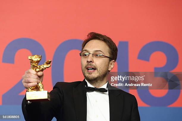 Director Calin Peter Netzer with the Golden Bear at the Award Winners press conference during the 63rd Berlinale International Film Festival at Grand...