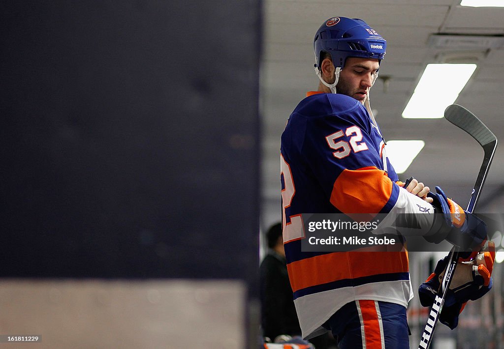 New Jersey Devils v New York Islanders