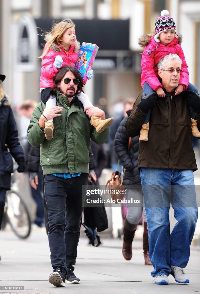 Dave Grohl, James Grohl, Harper Willow Grohl and Violet Maye Grohl