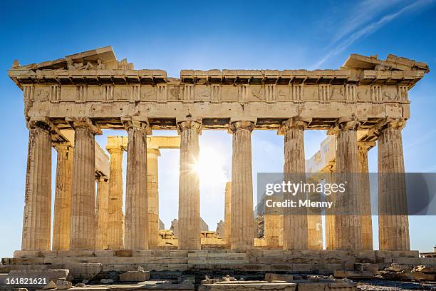 partenão templo acrópole, atenas, grécia - coluna arquitetônica imagens e fotografias de stock