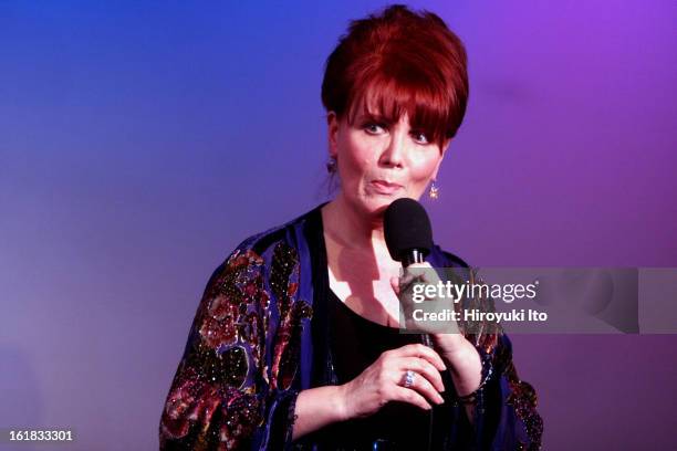 Maureen McGovern performing in "A Long and Winding Road" at the Metropolitan Room on Wednesday night, February 13, 2008.