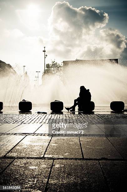 urban backlight - silhouette münchen stock pictures, royalty-free photos & images