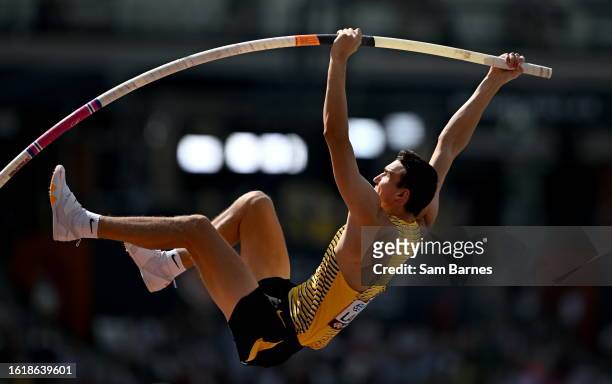 Budapest , Hungary - 23 August 2023; Gillian Ladwig of Germany competes in the men's pole vault qualifications during day five of the World Athletics...