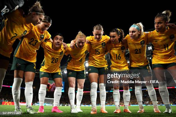 Sam Kerr of Australia speaks to her team in a huddle before the FIFA Women's World Cup Australia & New Zealand 2023 Semi Final match between...