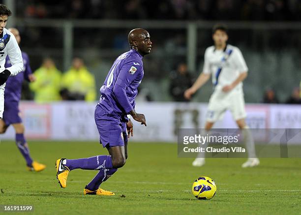Mohamed Sissoko of ACF Fiorentina in action during the Serie A match between ACF Fiorentina and FC Internazionale Milano at Stadio Artemio Franchi on...