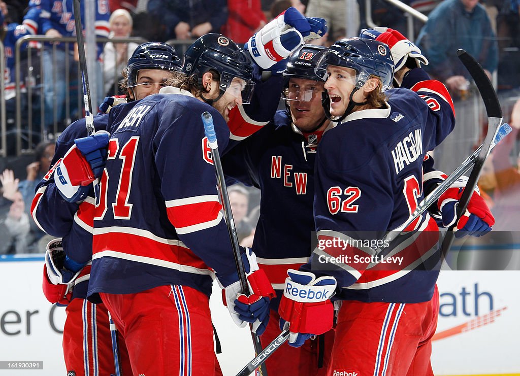 Washington Captials v New York Rangers