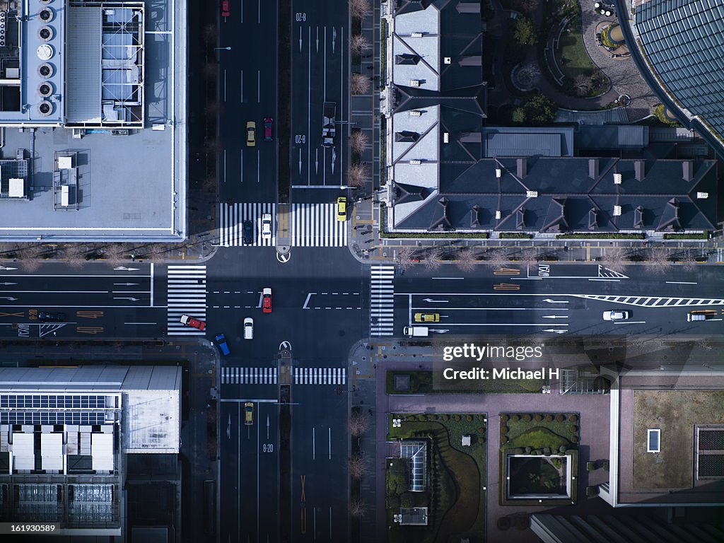 The crossing way of Marunouchi in Tokyo