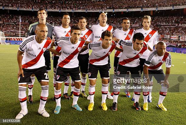 Team of River Plate before the match between River Plate and Estudiantes of Torneo Final 2013 on February 17, 2013 in Buenos Aires, Argentina.