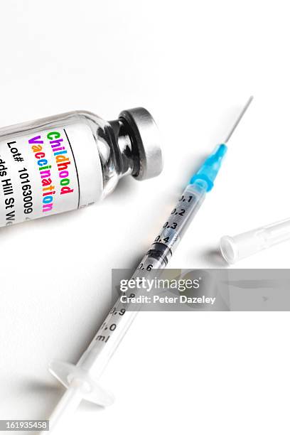 childhood injection - diphtheria stock pictures, royalty-free photos & images