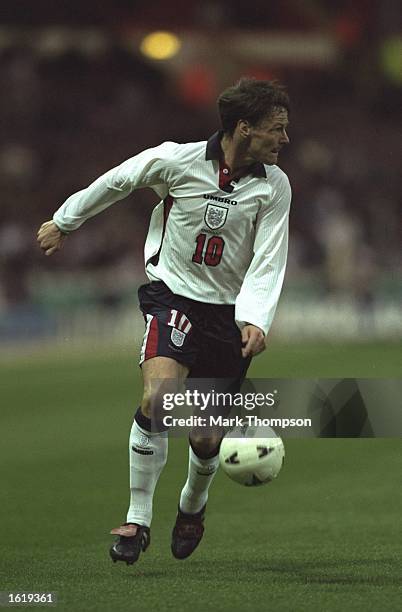 Teddy Sheringham of England in action during the International Friendly against Mexico at Wembley, London. England won 2-0. \ Mandatory Credit: Mark...