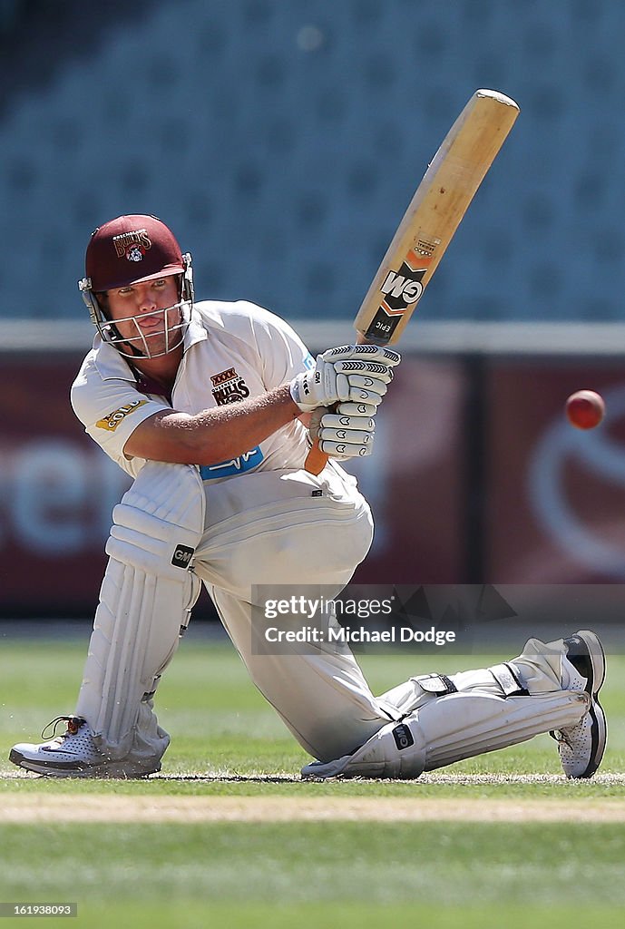 Sheffield Shield - Bushrangers v Bulls: Day 1