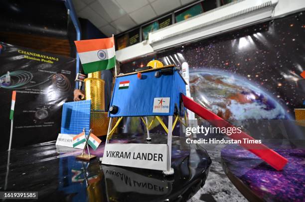 People gathered to look at the live screening of Chandrayaan 3 landing on Moon at Nehru Planetarium on August 23, 2023 in New Delhi, India. The...