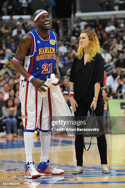 Actress Rumer Willis attends the Harlem Globetrotters "You Write The Rules" 2013 tour game at Staples Center on February 17, 2013 in Los Angeles,...