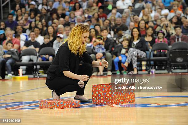 Actress Rumer Willis attends the Harlem Globetrotters "You Write The Rules" 2013 tour game at Staples Center on February 17, 2013 in Los Angeles,...