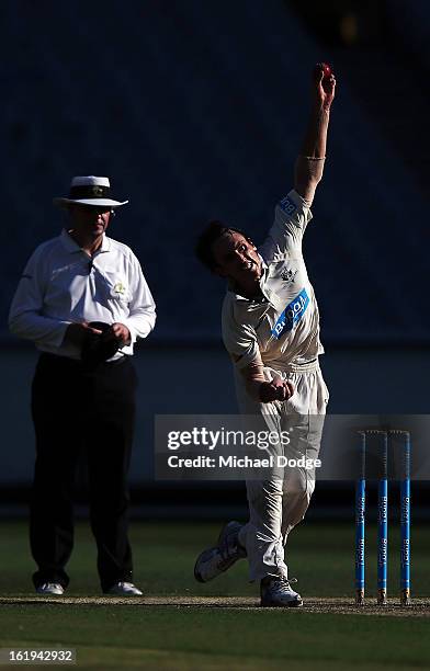 Will Sheridan of the Bushrangers bowls during day one of the Sheffield Shield match between the Victorian Bushrangers and the Queensland Bulls at...