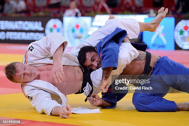 In one of the most surprising contests of the day, Dimitri Peters of Germany , strangled former Olympic and World champion, Ilias Iliadis into...