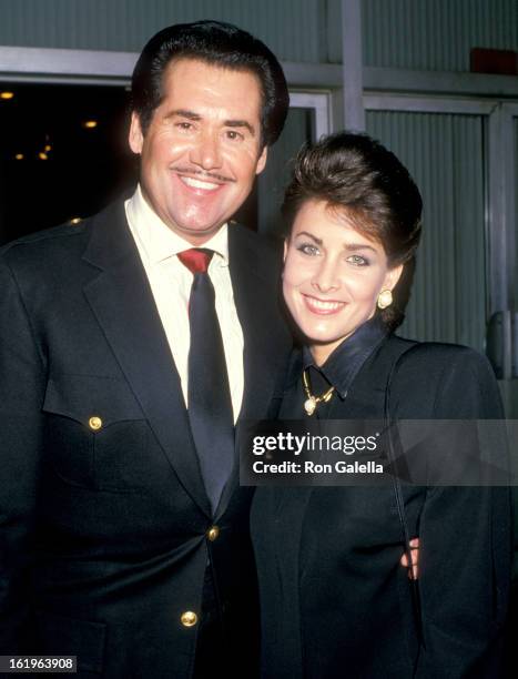 Entertainer Wayne Newton and Actress Marla Heasley attend the 40th Annual Writers Guild of America Awards on March 18, 1988 at Beverly Hilton Hotel...