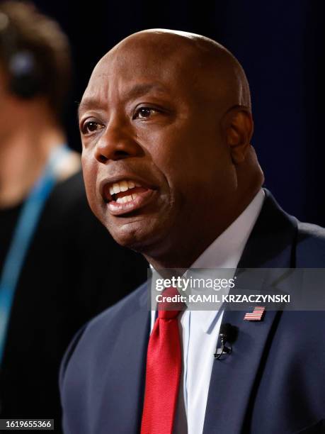 Rep. Tim Scott 1,164 South Carolina Senator Tim Scott Stock Photos, High-Res Pictures ...