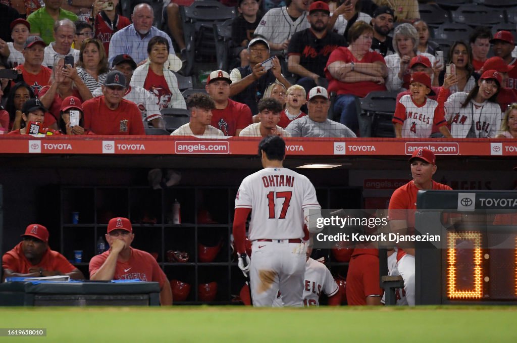 Cincinnati Reds v Los Angeles Angels - Game Two