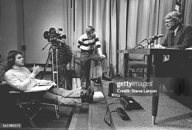 Thomas Slaughter 53 Khow Radio Photos & High Res Pictures - Getty Images