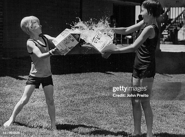 JUN 25 1975, JUN 31 1975, JUL 9 1975; Kids Can Have Buckets Of Fun,..., News Photo