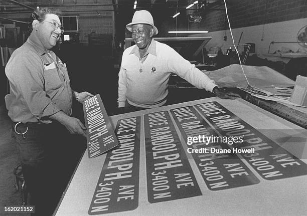 Bruce Signage 121 Bruce Foreman Stock Photos, High-Res Pictures, and Images - Getty ...