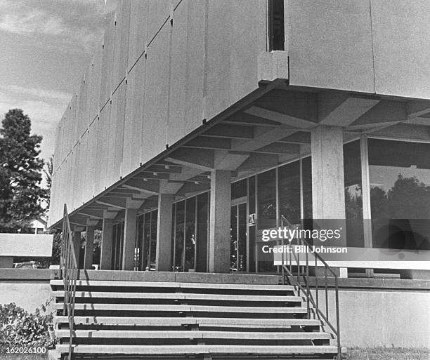 Tut Libraries 11 Tutt Library Photos & High Res Pictures - Getty Images