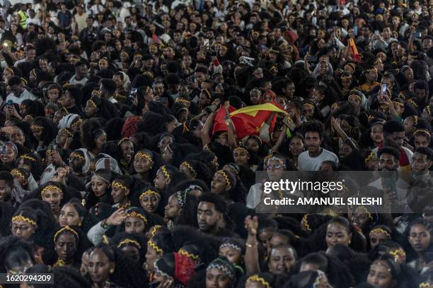 Asheda 122 Ashenda Stock Photos, High-Res Pictures, and Images - Getty Images