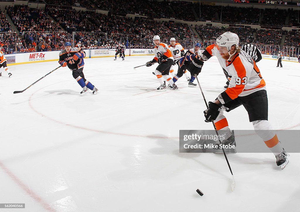 Philadelphia Flyers v New York Islanders