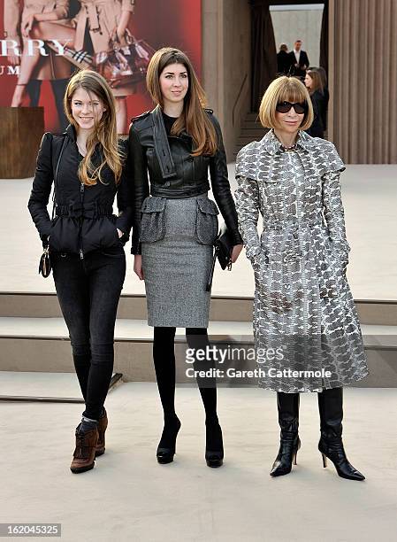 Anna Wintour wearing Burberry, arrives at the Burberry Prorsum Autumn Winter 2013 Womenswear Show on February 18, 2013 in London, England.