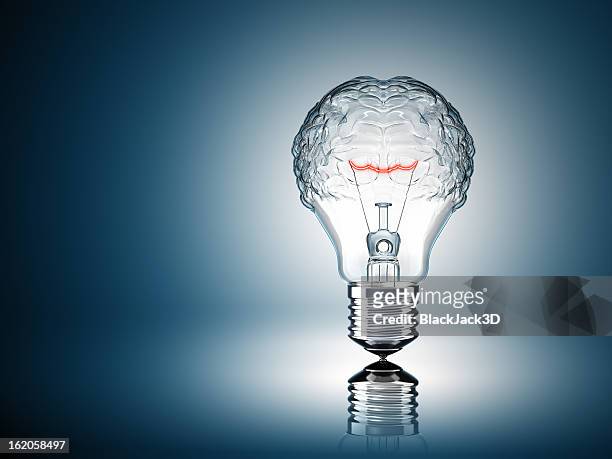 lampadina cervello - ideas generation foto e immagini stock