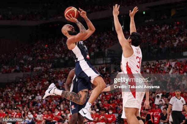 Evan Fournier of France drives to the basket during the international basketball game between Japan and France at Ariake Arena on August 17, 2023 in...